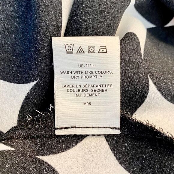 Van Heusen Sleeveless Blouse Small - Picture 6 of 7